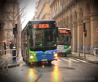 Exemplo de movimento absoluto, ônibus