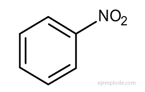 Nitrobenzeno