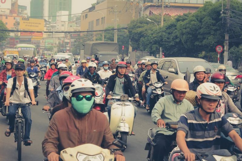 Motorräder und Luftverschmutzung in Vietnam
