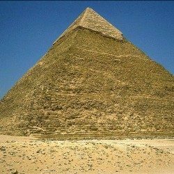 पिरामिड
