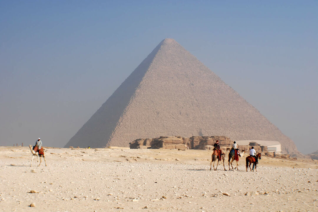 Definice Velké pyramidy v Gíze