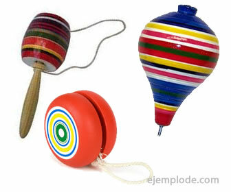 Permainan tradisional, spinning top, bola, yoyo.